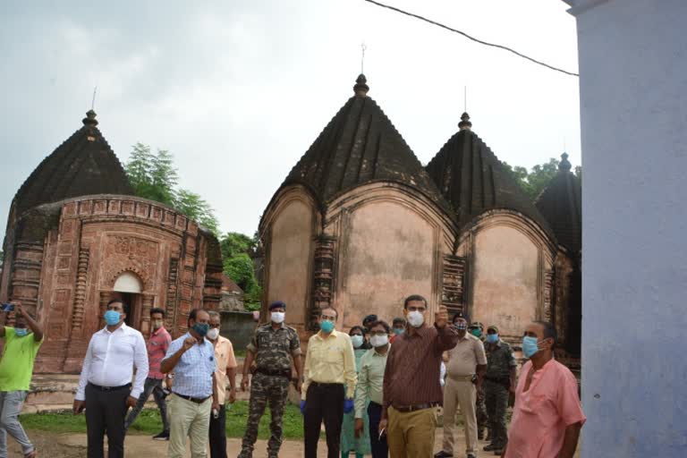 tourism secretary inspected the temples of maluti in dumka