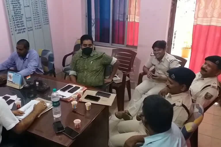 Patna District Magistrate held a meeting regarding Panchayat elections