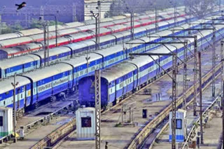 Now journey of AC coach of train will be cheaper