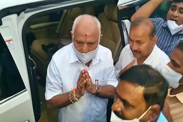 grand-welcome-for-bs-yediyurappa-in-shivamogga