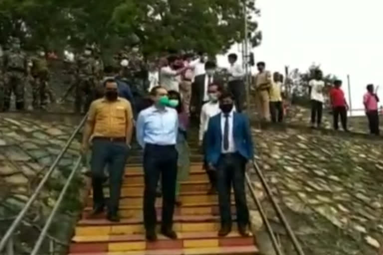 tourism secretary inspected tilaiya dam koderma