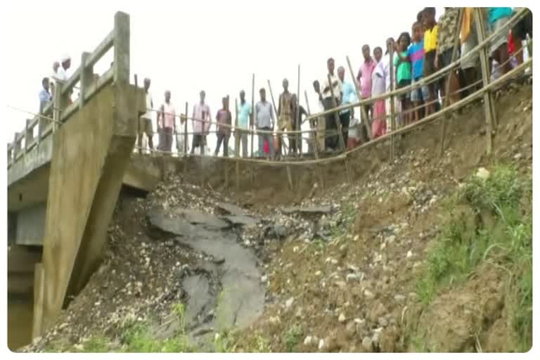 Very Poor condition of bridge at Moran