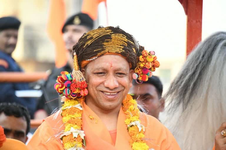 कान्हा के जन्मोत्सव में शिरकत करने मथुरा पहुंच रहे CM योगी, जानिए महोत्सव में क्या होगा खास