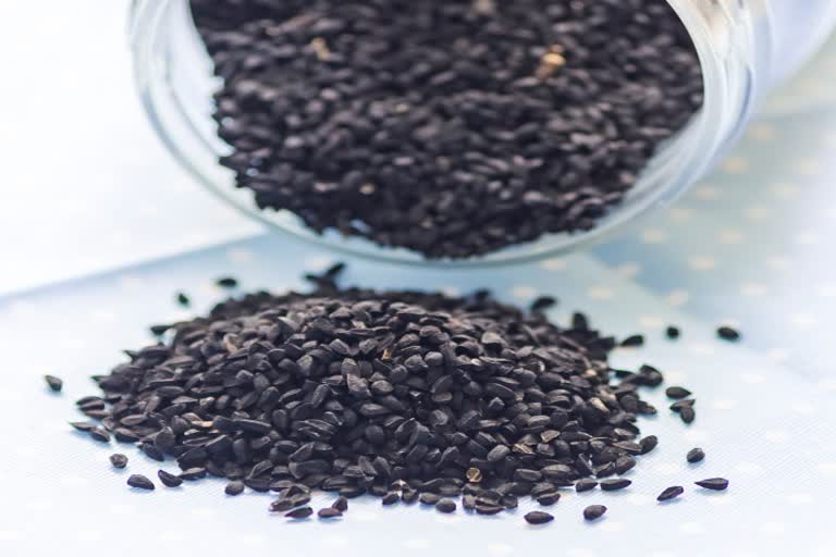 nigella seeds, nigella, superfoods, kalonji, covid-19, coronavirus, Ayurveda, nutrition, health, benefits कोविड 19 के इलाज, कलौंजी, आयुर्वेद में कलौंजी के लाभ