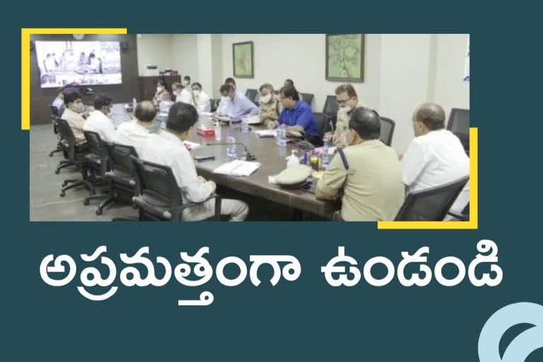 CS SOMESH KUMAR: 'లోతట్టు ప్రాంతాల ప్రజలను అప్రమత్తం చేయండి'