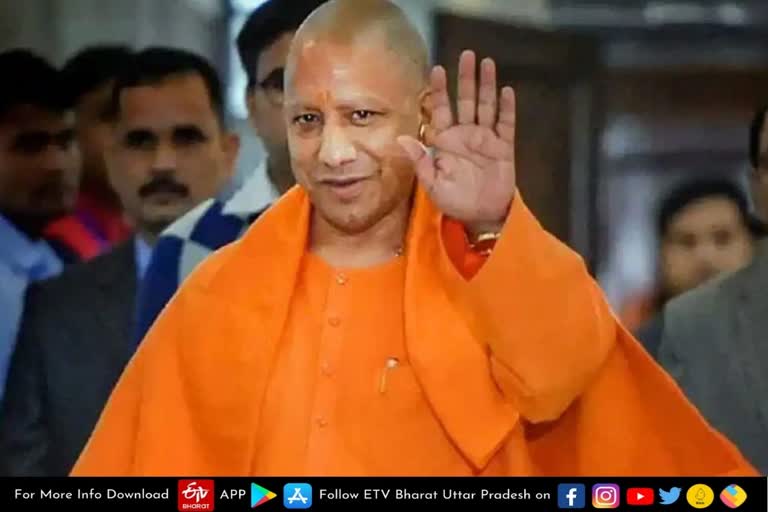 cm yogi stopped fleet to help injured person