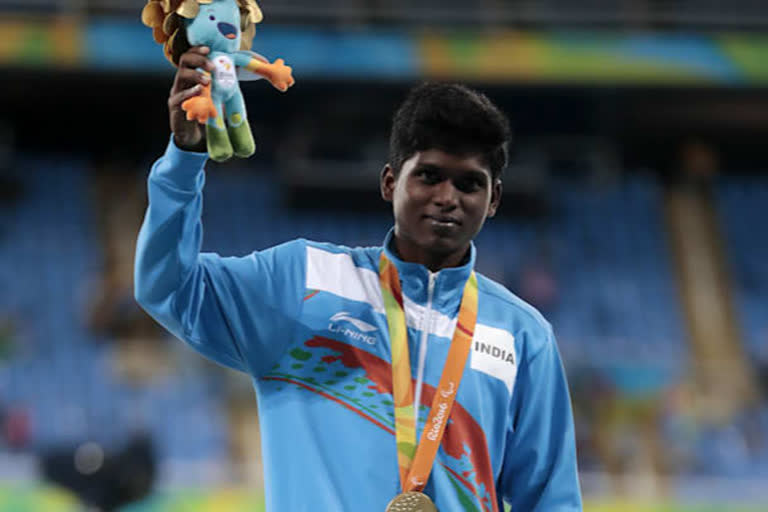 tokyo paralympics : Mariyappan Thangavelu , Sharad Kumar win silver and bronze in high jump; India's Paralympic medal tally hits double digits