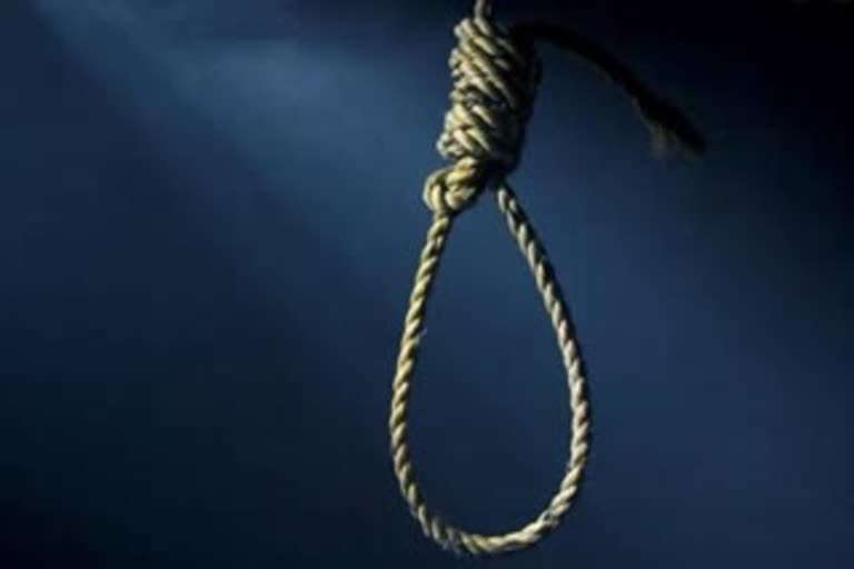 बांका में महिला ने की आत्महत्या