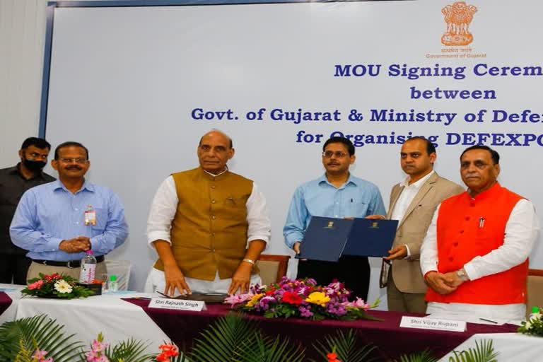 ડિફેંસ એક્સ્પો -2022 ના સંગઠન માટે સંરક્ષણ મંત્રાલય અને ગુજરાત સરકાર વચ્ચે MOU