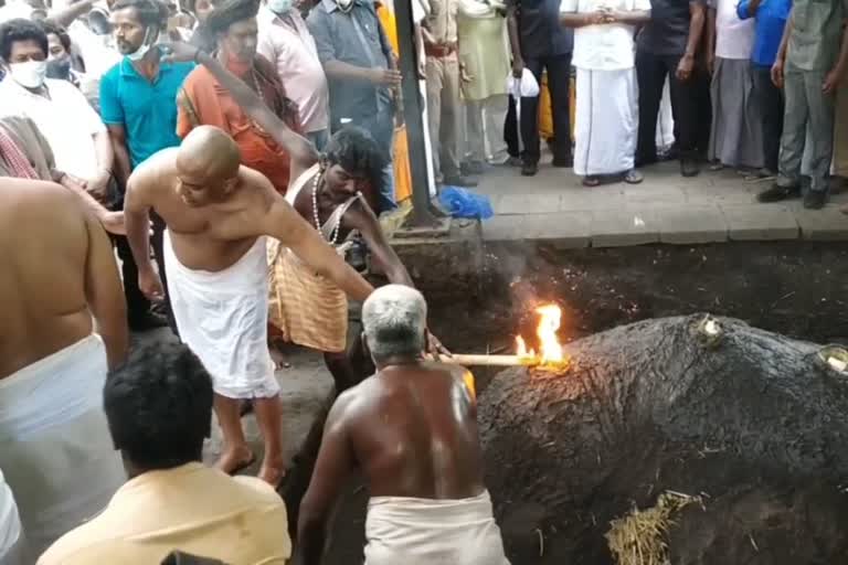 ops wife funeral in theni