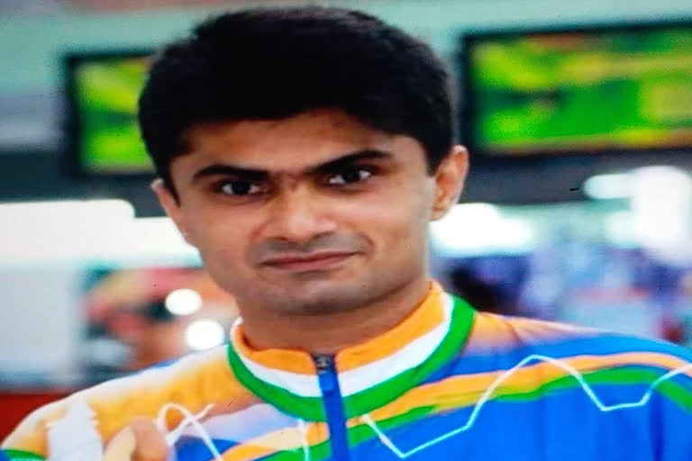 Noida District Magistrate in tokyo paralympic badminton final