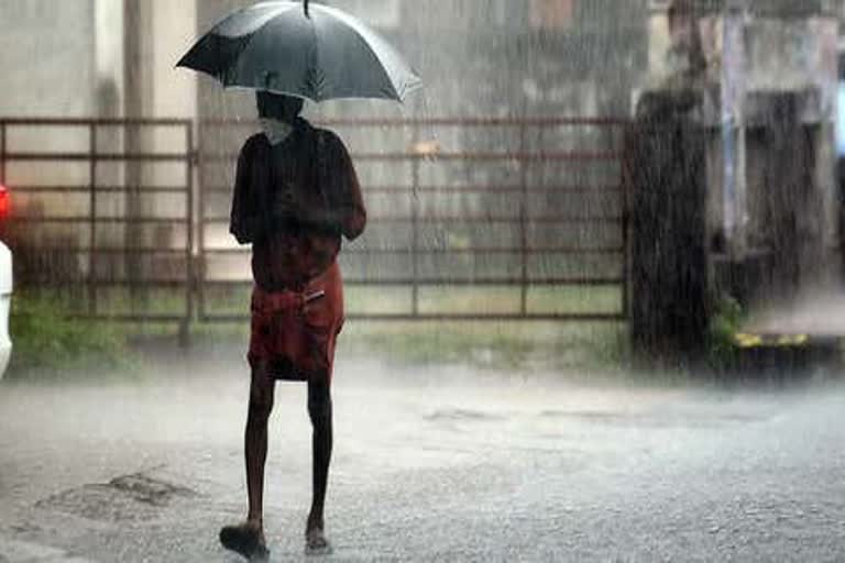 മഴ  KERALA RAIN UPDATE  സംസ്ഥാനത്ത് ചൊവ്വാഴ്‌ച വരെ ശക്തമായ മഴ  യെല്ലോ അലർട്ട്  ശക്തമായ മഴ  HEAVY RAIN  KERALA RAIN