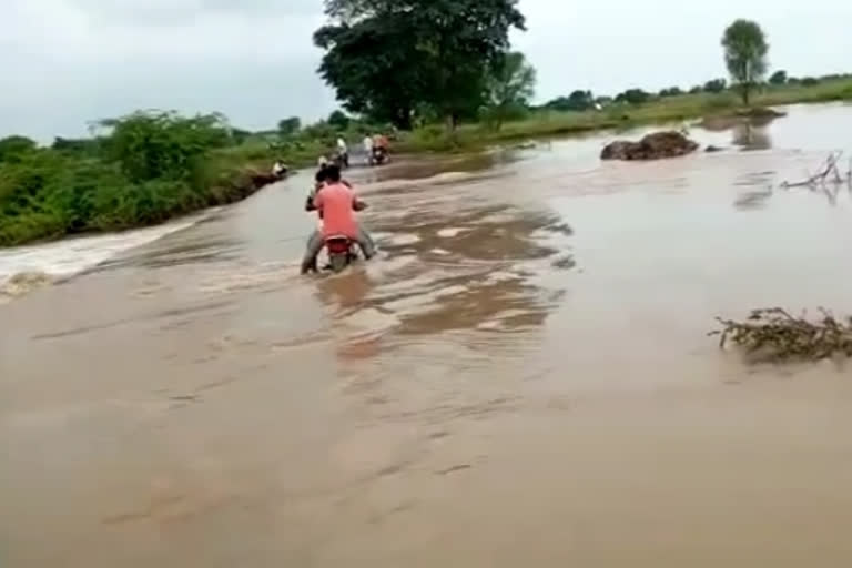 Heavy rains in Solapur