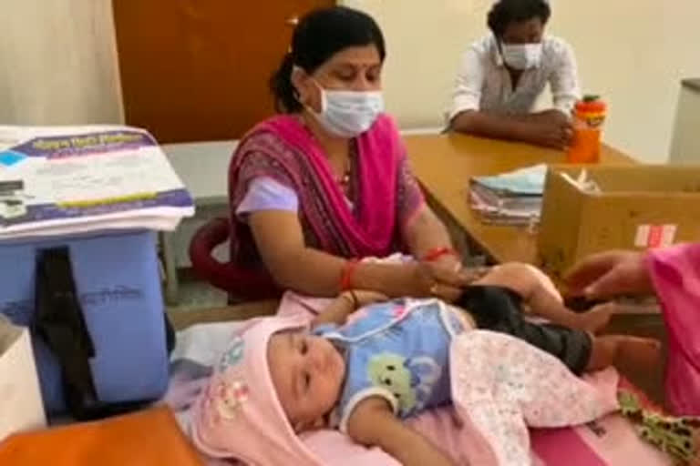 अलवर में शिशु टीकाकरण चुनौती