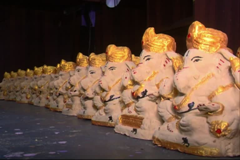 raichur-gopi-chandana-ganesh-idols