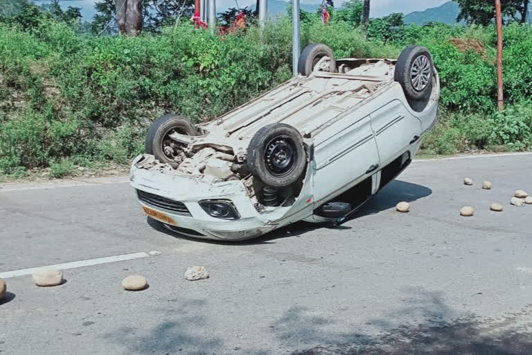 Srinagar Road Accident