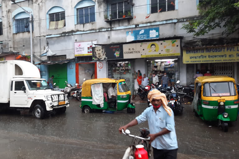 number of district water logging after heavy rain in west bengal