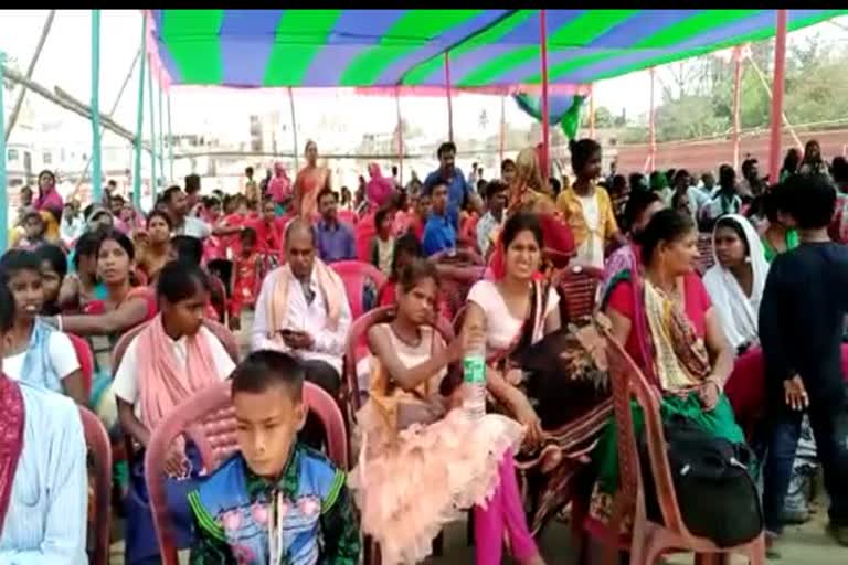 Divyang children get accessories in Begusarai