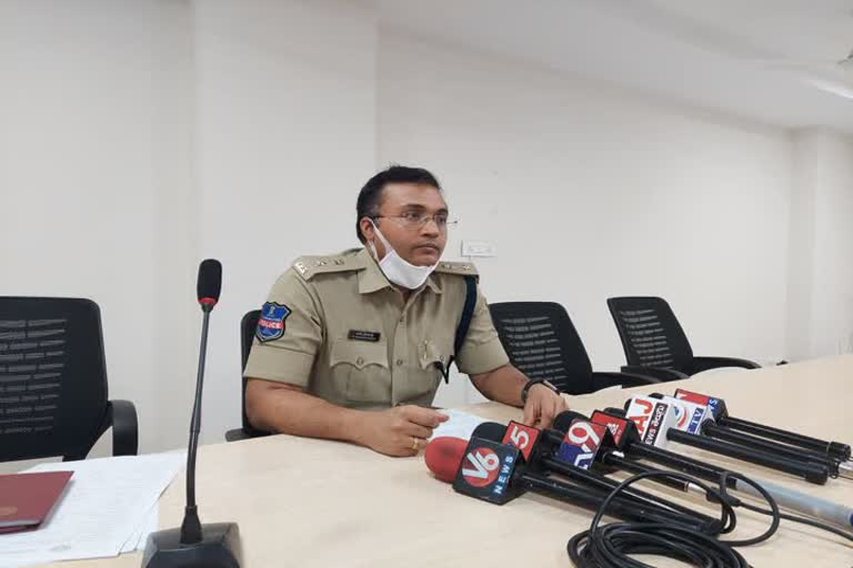 shamshabad dcp arrested 64 members who violates lockdown rules