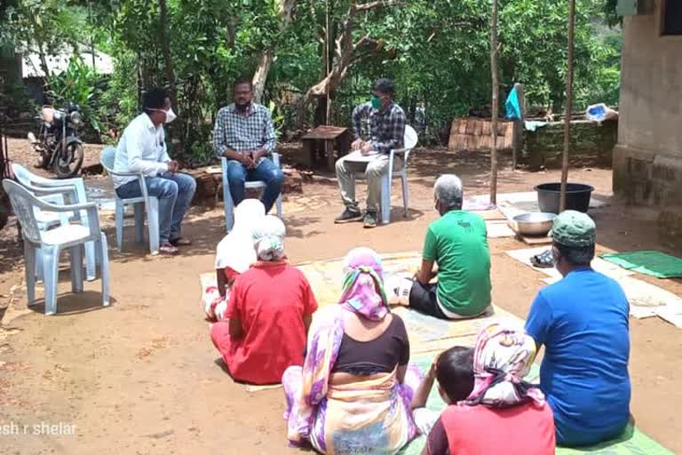 police visit koyana dam affected agitators