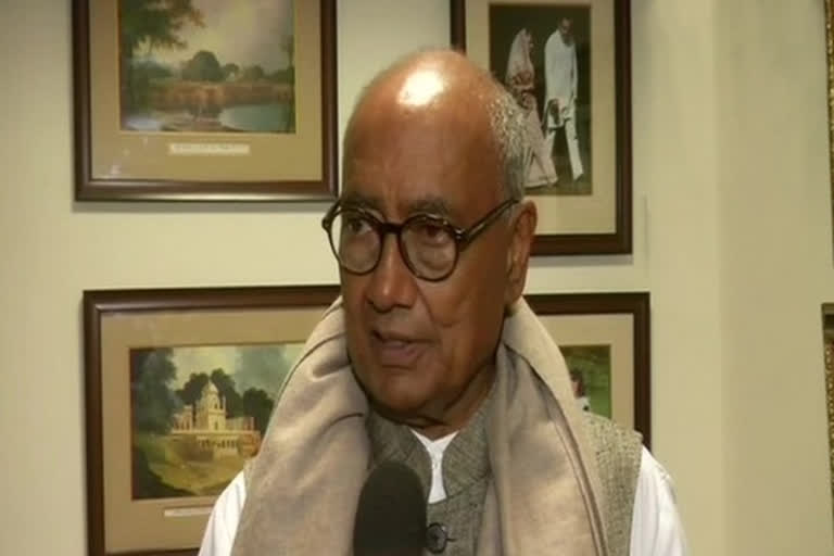 FIR against Digvijaya Singh for sharing fake video regarding Shivraj Singh Chouhan