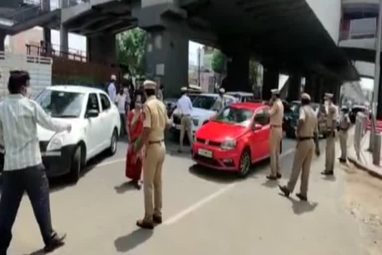 police strictly inspections, hyderabad lock down  