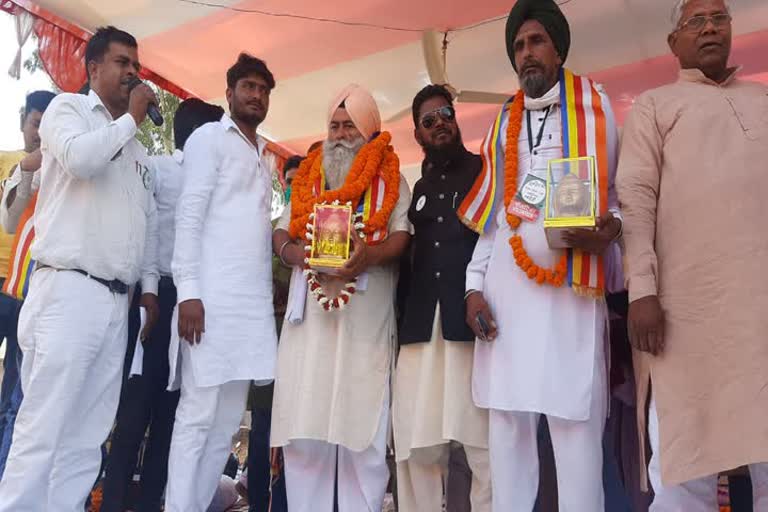 Farmer leaders Indrajit Singh and Uday Narayan Chaudhary on CM nitish kumar