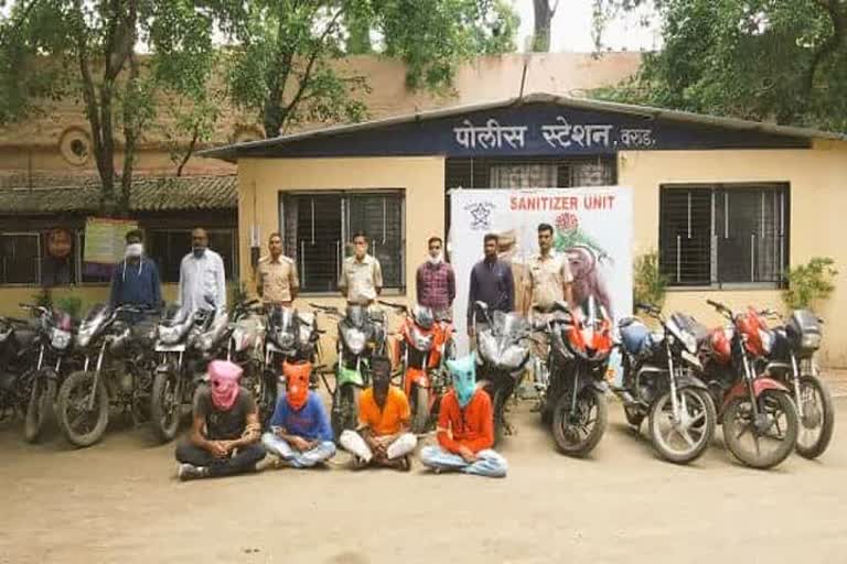 warud police seized thirteen bikes