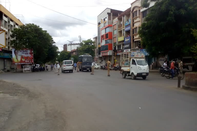 Lockdown in pandhrpur