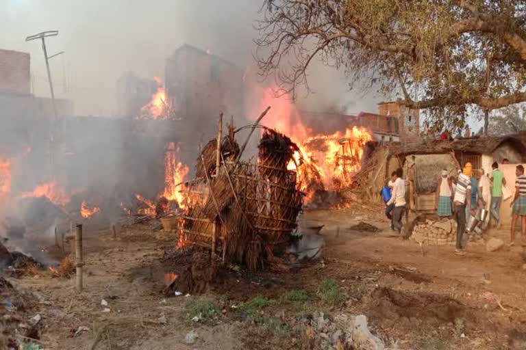 Lakhs worth of property burnt due to fire in bnaka