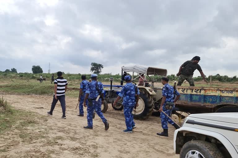 Police action against illegal sand mining