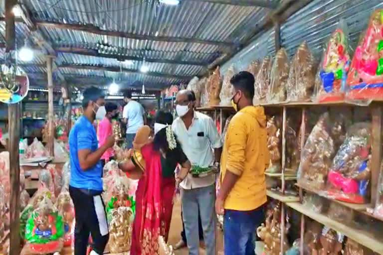 People are purchasing eco friendly Gowri-ganesha idols