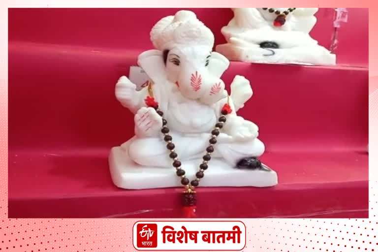 alum Ganesh Idol for sell in shirdi