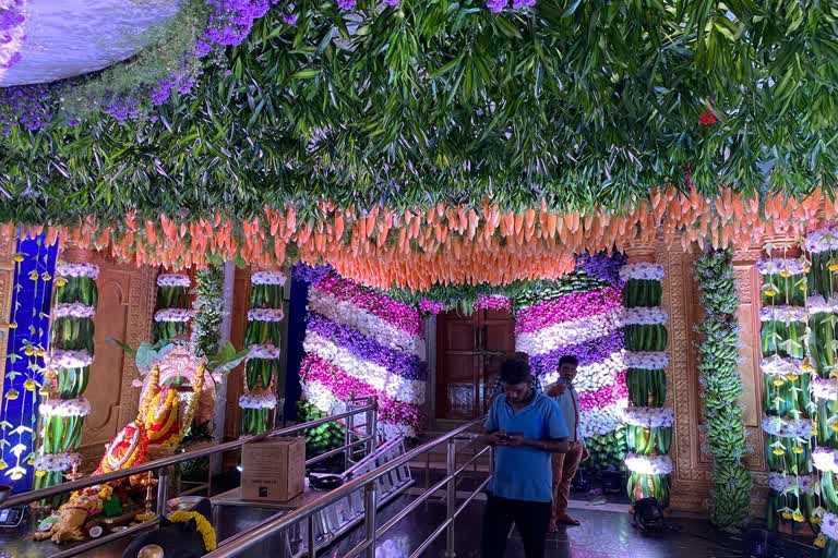 Ganapathi temple decorated with vegetables, flowers in j p nagar Bengaluru