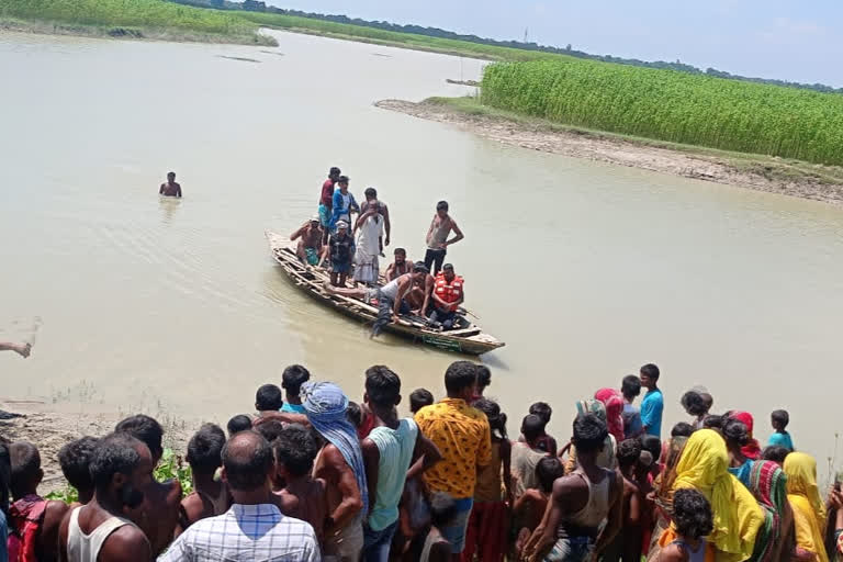 अररिया : परमान नदी में डूबे व्यक्ति का शव दूसरे दिन मिला
