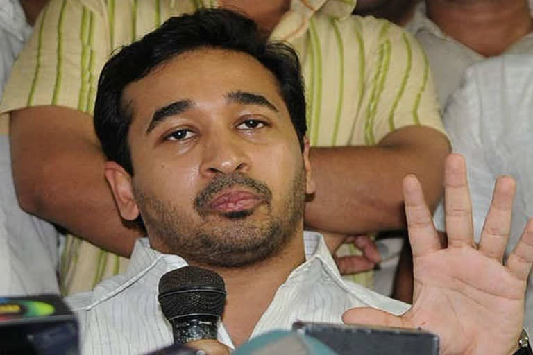 Pune Police issues lookout circular against Nitesh Rane, Neelam Rane