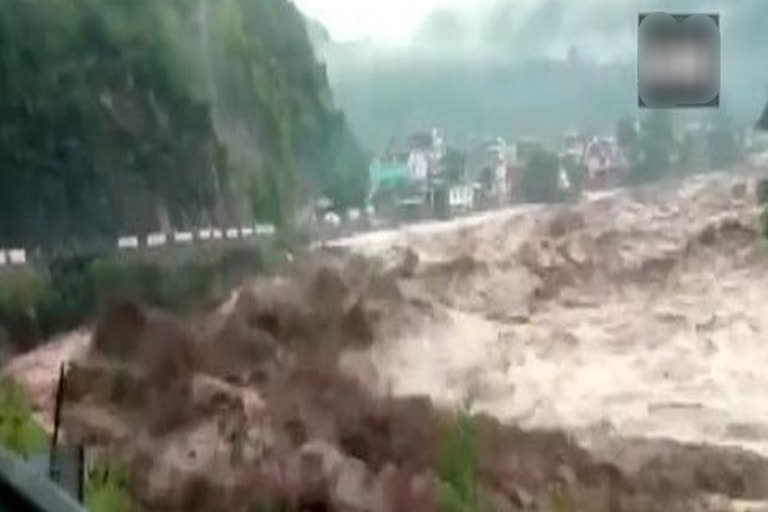 Cloud burst in J&K's Baramulla