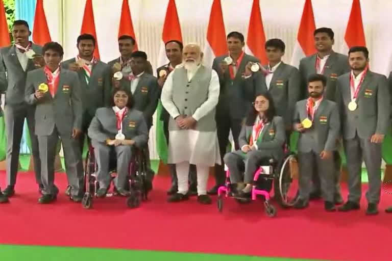 The Prime Minister called on the Paralympic medalists