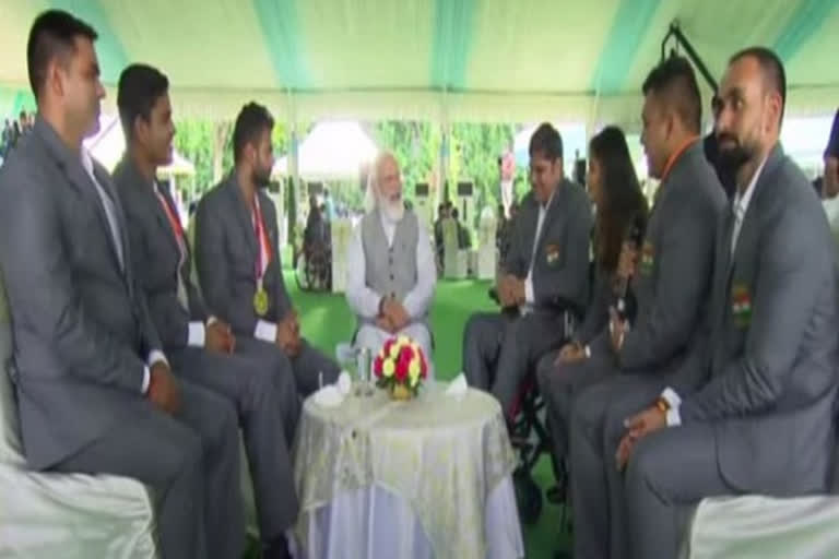 I get motivation, inspiration from you all: PM to para athletes