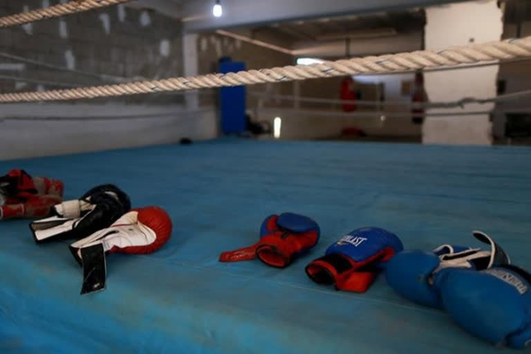 Female Afghan boxer