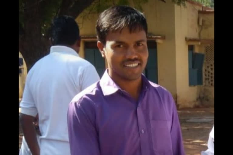 youngster suicide at kurnool as notifications are not released for employment