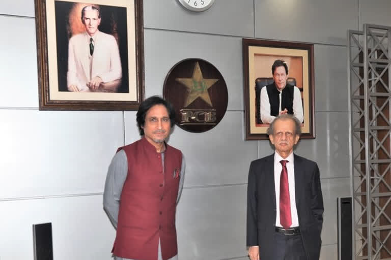 Former Pakistan skipper Ramiz Raja formally elected as Pakistan Cricket Board chairman