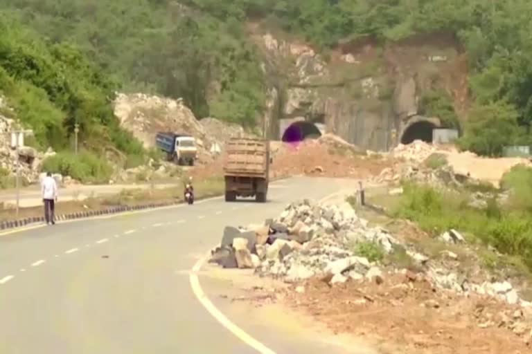 incomplete highway road construction causes accidents in karwar