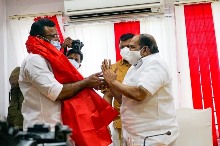 kp anilkumar joined in cpm