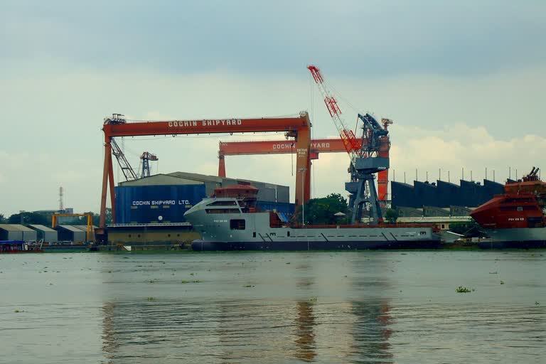 Kochi shipyard  ഇന്ധന ടാങ്കുകൾ  കൊച്ചി കപ്പല്‍ശാല  Fuel tanks  കൊച്ചി വാര്‍ത്ത  Fuel tanks will destroy  Threat message again to Kochi shipyard  ഐ.എന്‍.എസ് വിക്രാന്ത്  ഭീഷണി സന്ദേശം