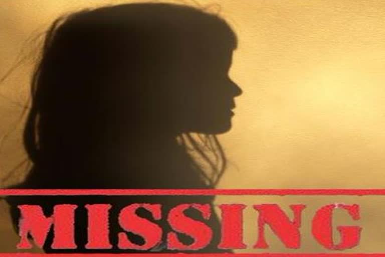 Minor girls missing