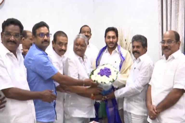 AP NGO's leaders met cm jagan