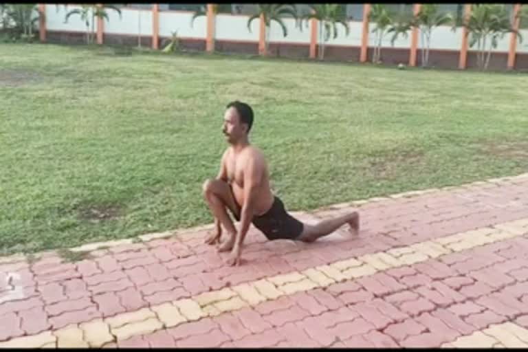 belagavi-mans-name-nominated-for-asia-book-of-record-for-yoga