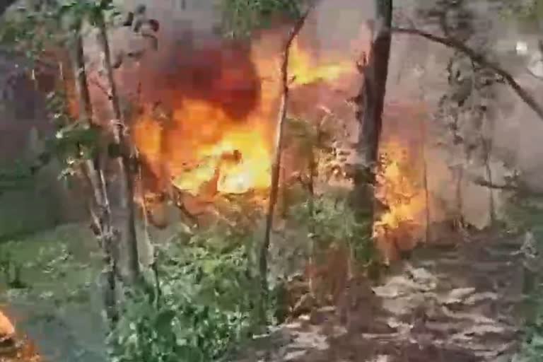 بارہمولہ میں آتشزدگی، دو رہائشی مکان تباہ