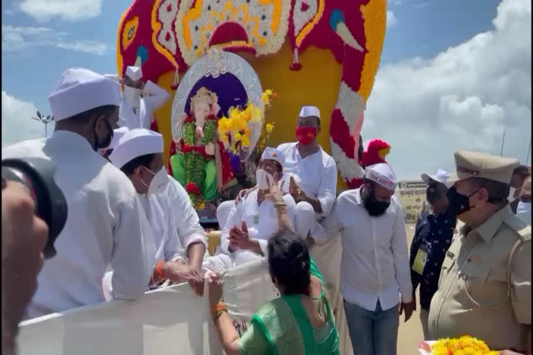 ganpati immersion